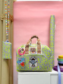 Preview: 50x70cm Zuschnitt Kunstleder Happy Collection Leo Flieder/Lime by Cherry Picking von Swafing